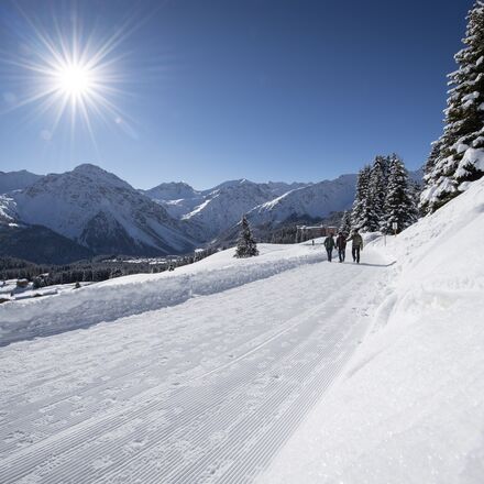 Winterwandern in Arosa | © Arosa Tourismus / Nina Hardegger-Mattli