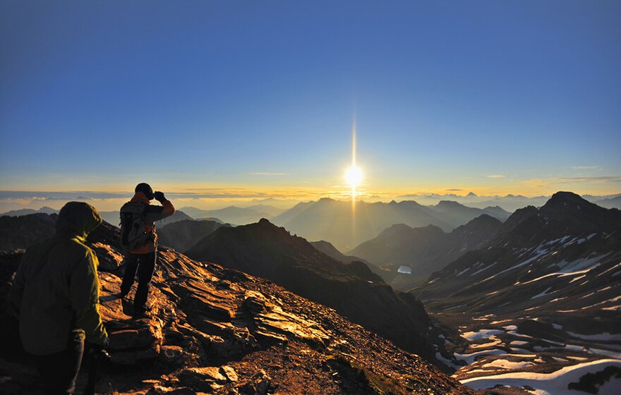 Sonnenaufgang auf dem Rothorn in der Ferienregion Lenzerheide